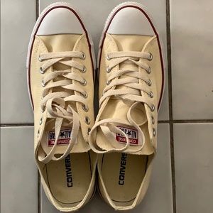 Brand New Converse Chunk Taylor